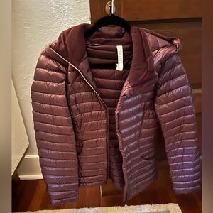 Lululemon burgundy puffer jacket size 6